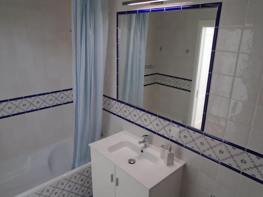 Casa Azul Em Alcantarilha - Algarve 외부 사진